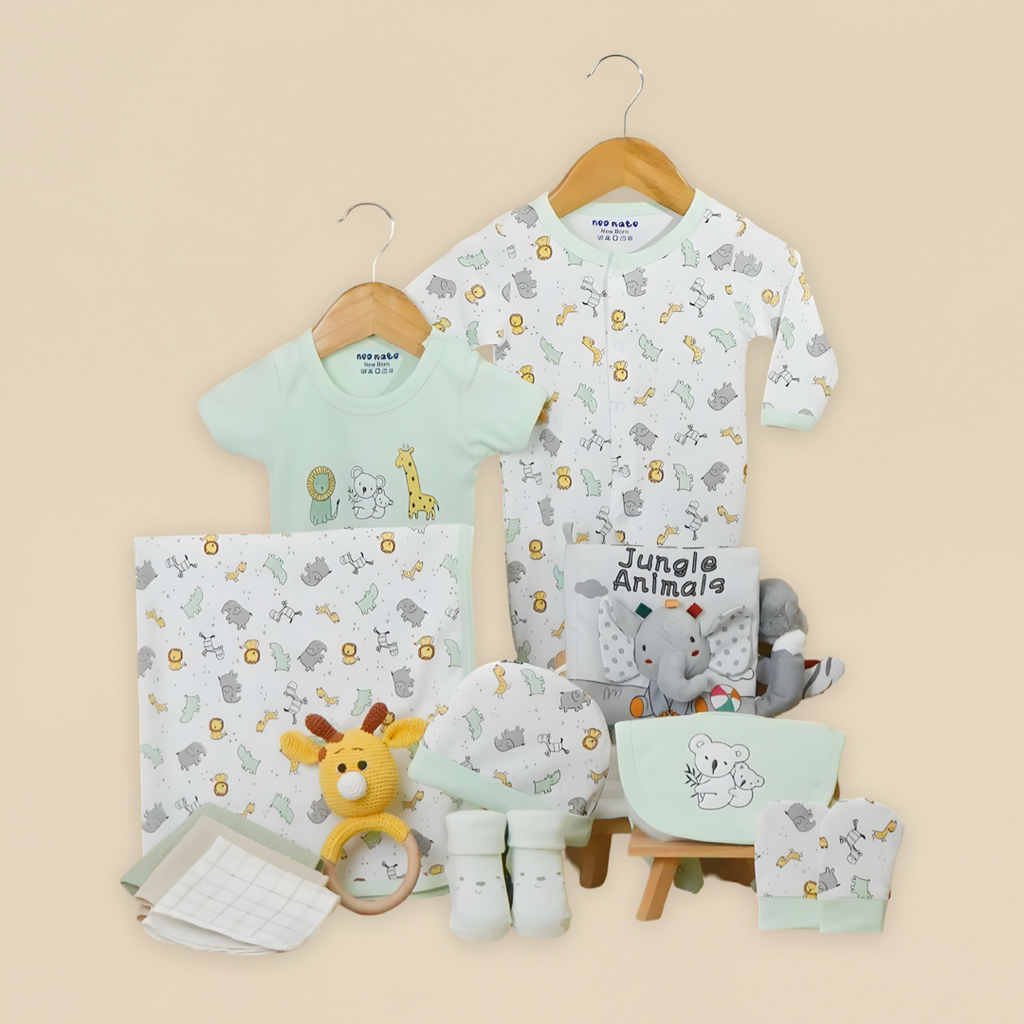 The Safari Snuggles Keepsake Hamper