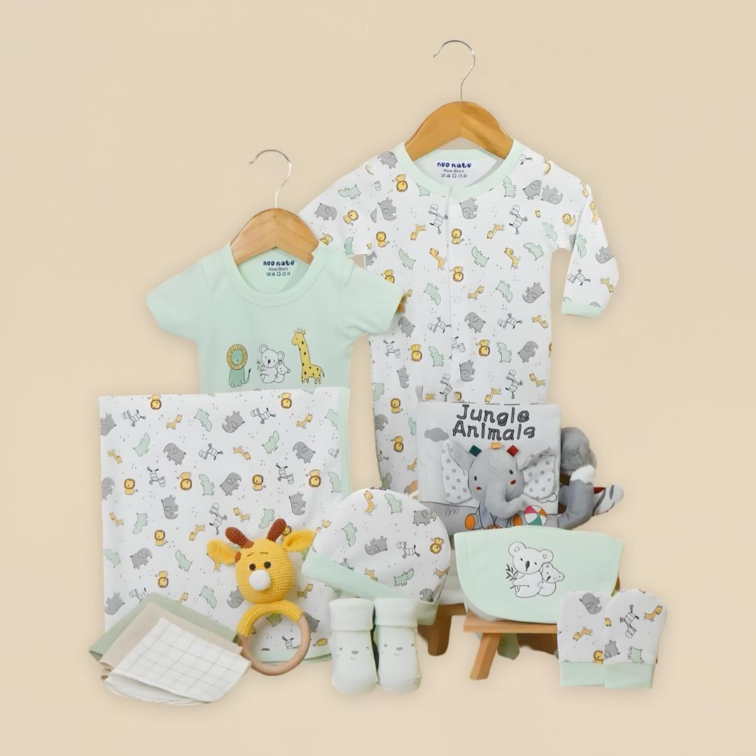 The Safari Snuggles Keepsake Hamper